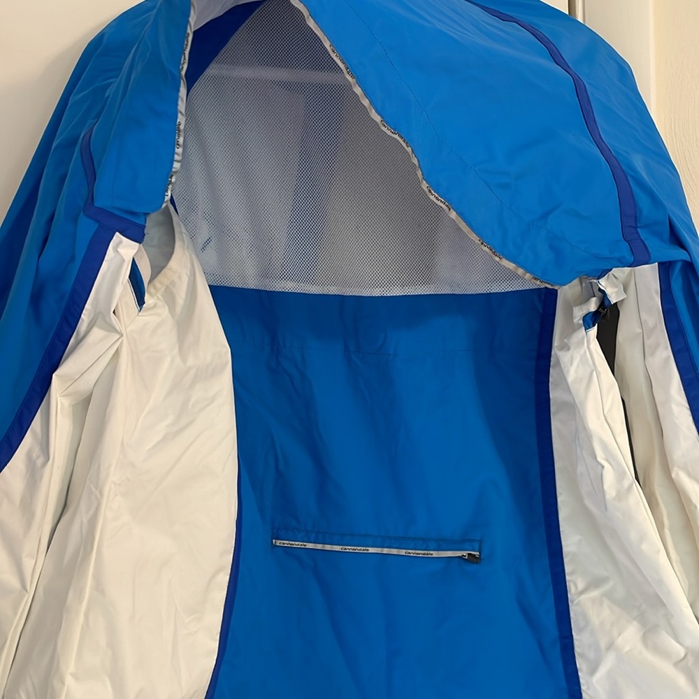 Cannondale blue Morphis convertible bike rain jacket like new XL - Picture 5 of 6